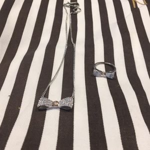 Bendel bow ring and necklace set